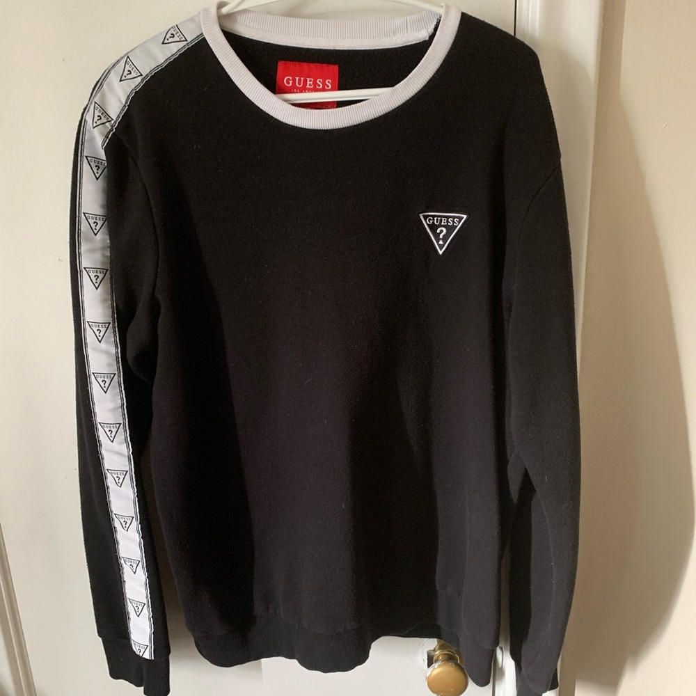 Guess Crewneck Sweater